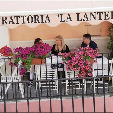 Lanterna Hotel Corniglia Ngoại thất bức ảnh